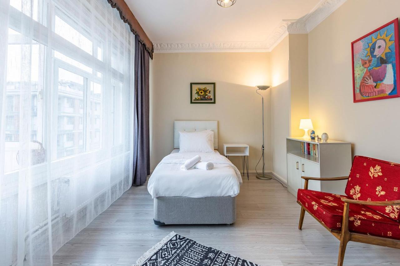 איסטמבול Charming Apartment Surrounded By Vibrant Attractions In Kadikoy מראה חיצוני תמונה